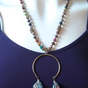 NWT World Finds Kantha Horseshoe Necklace